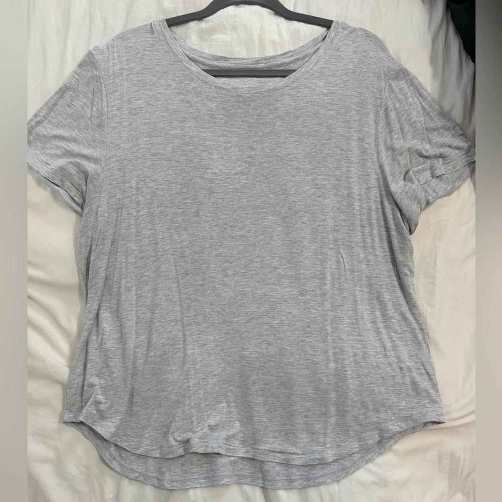Zyia short sleeve tshirt